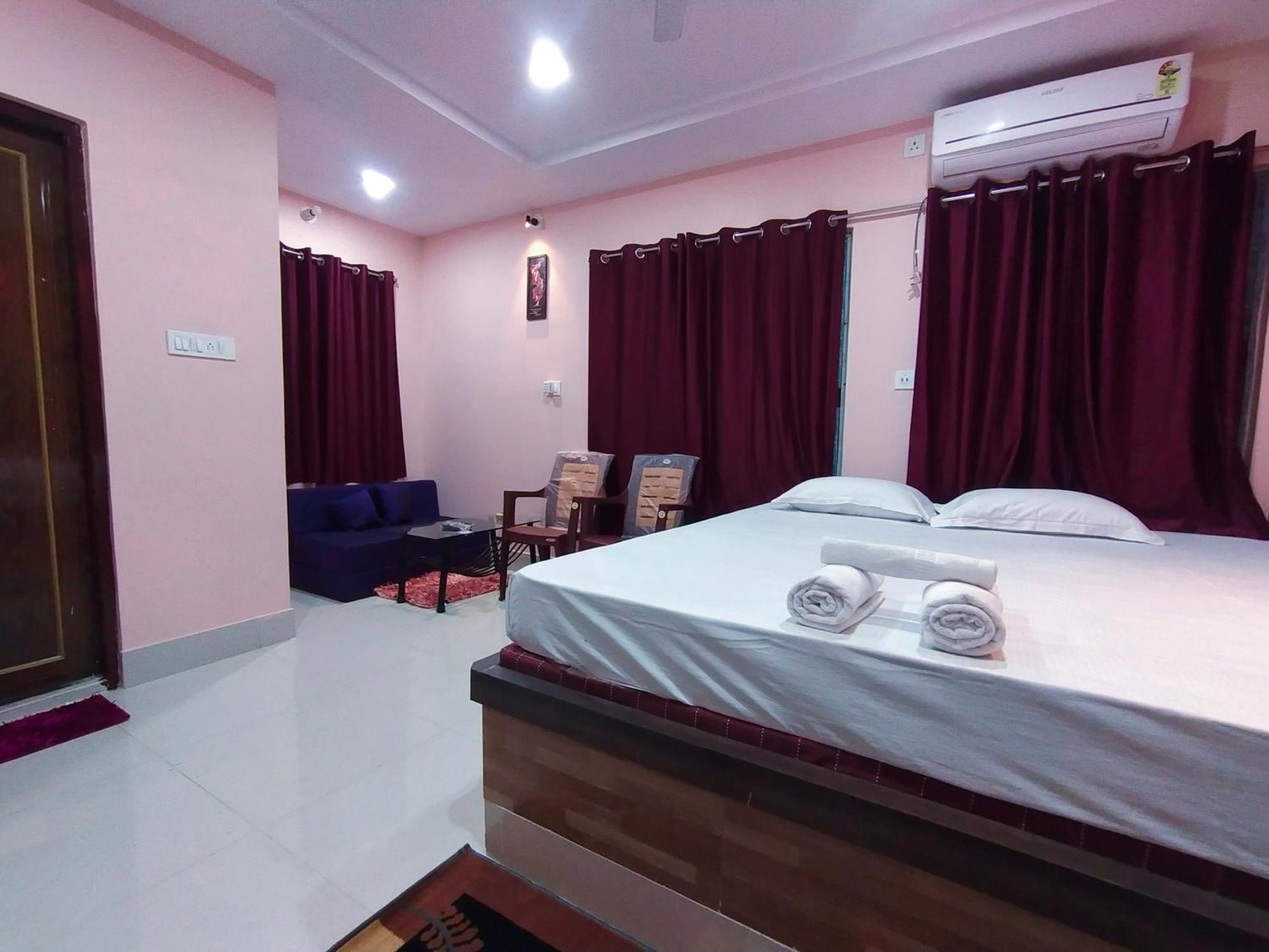 Charulata Residency Hotell Bolpur Exteriör bild